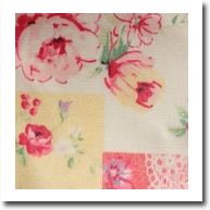 ブランド風花柄ポーチ